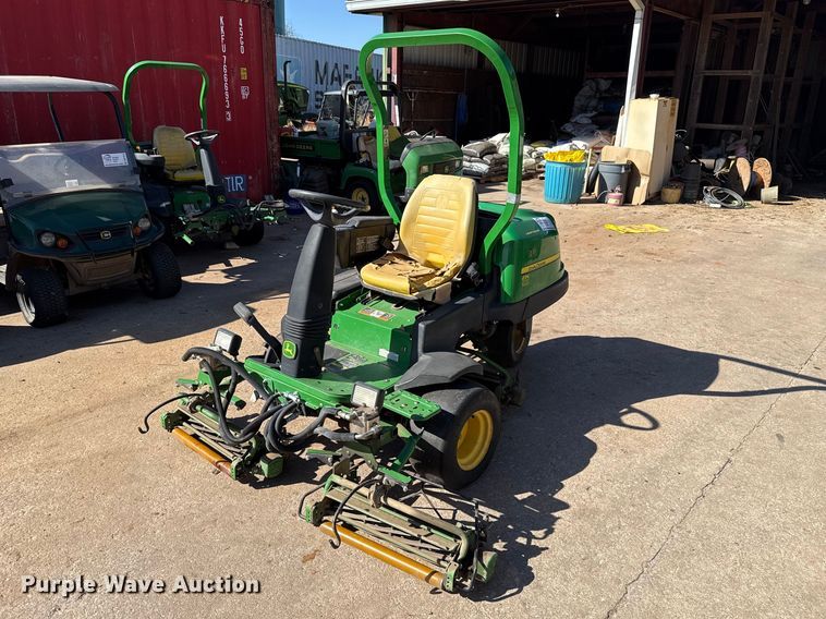 John Deere 2500B reel mower - DR1013