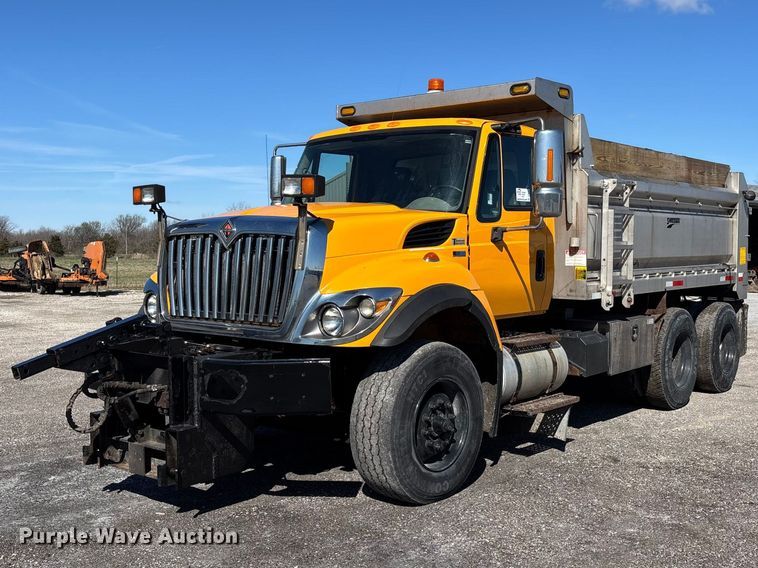 2012 International WorkStar dump truck - DT0094