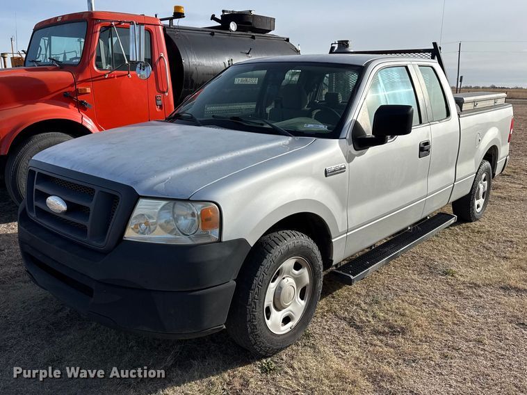 2008 Ford F150 Ext. Cab pickup truck - DZ5280