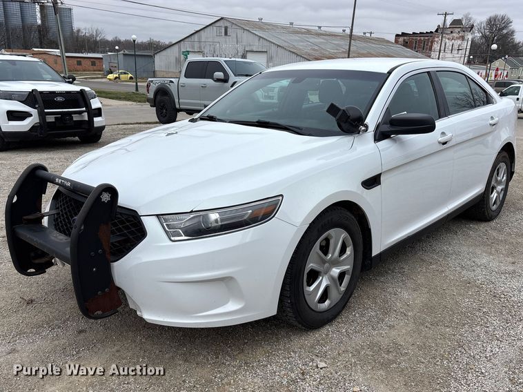 2019 Ford Taurus Police  - EA4518