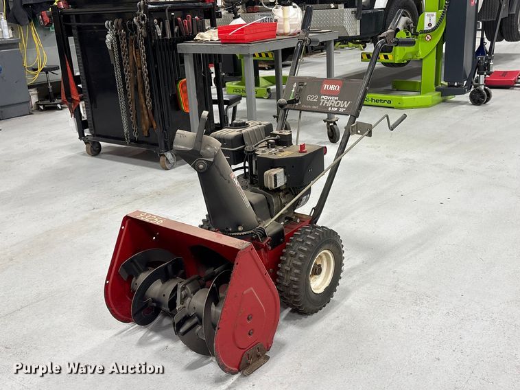 Toro 622 Power Throw snow blower - EA4527