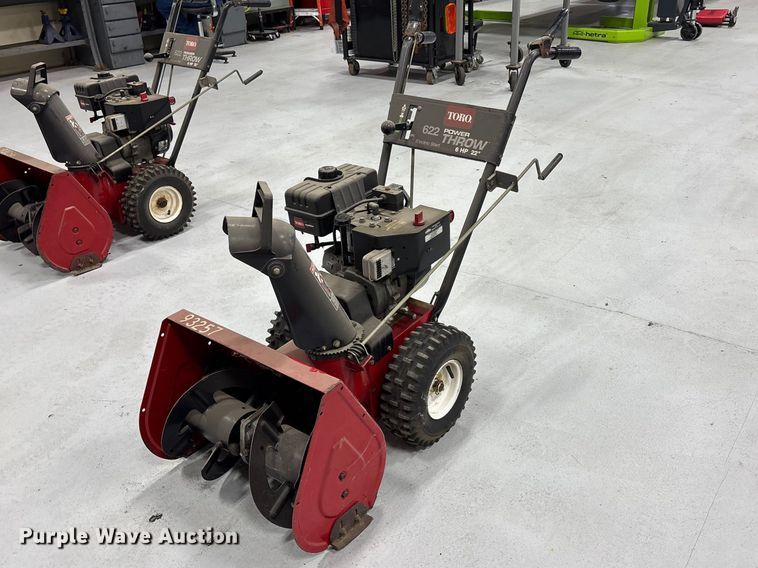 Toro 622 Power Throw snow blower - EA4528