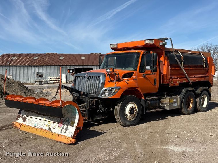 2008 International 7400 dump truck - EA4550