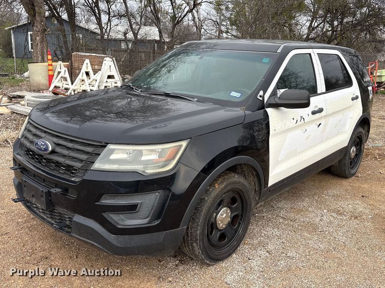 2016 Ford Explorer Police SUV - EA7952