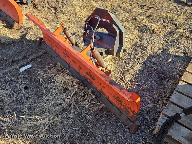 2016 Polaris FMSB69 snow plow - ES2985