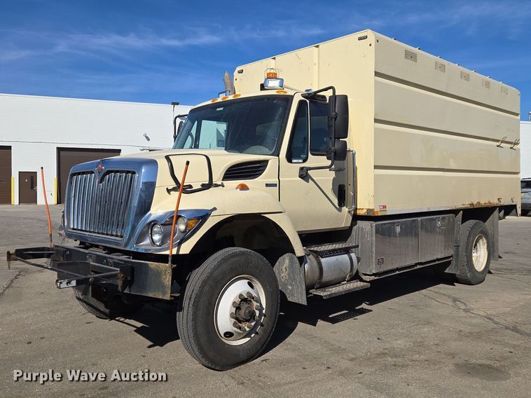 2010 International WorkStar 7300 chipper truck - ET1397