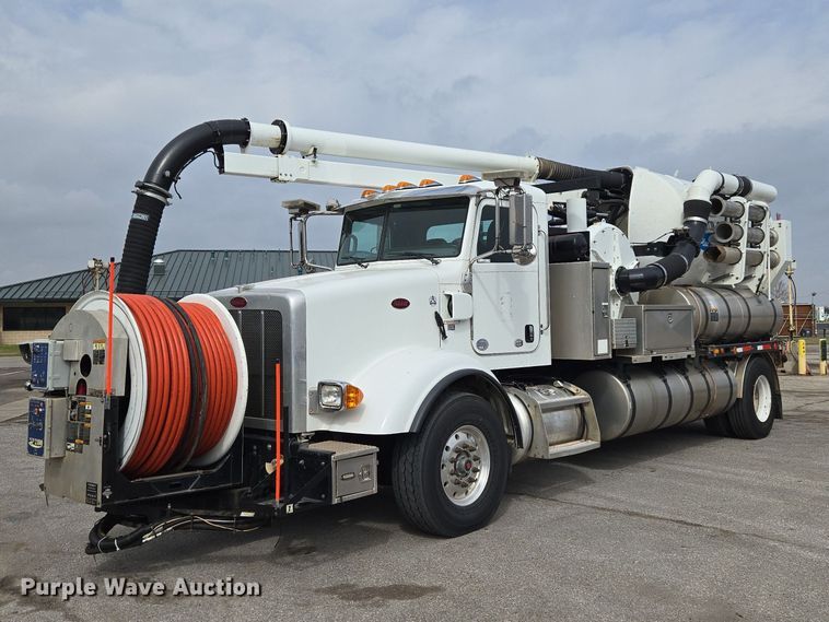 2015 Peterbilt 365 sewer jetter truck - ET1424