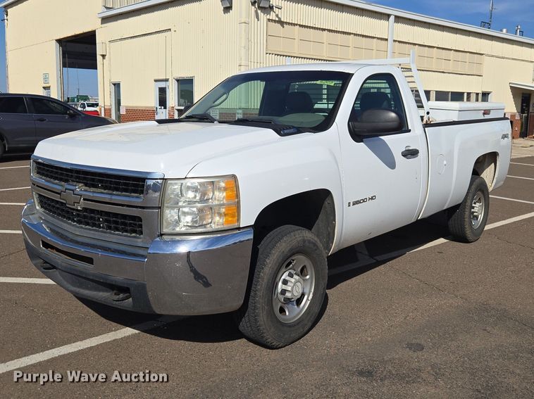 2008 Chevrolet Silverado 2500HD pickup truck - ET1429