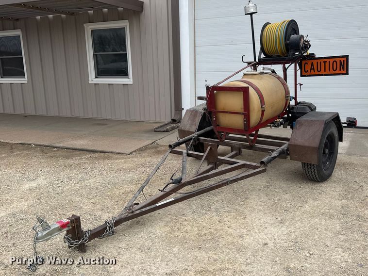 Shop built sprayer trailer - ET1686
