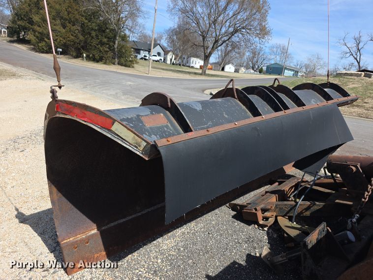 11' W snow plow - EV2020