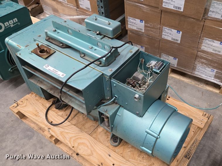 Onan 12JC generator - EV5647