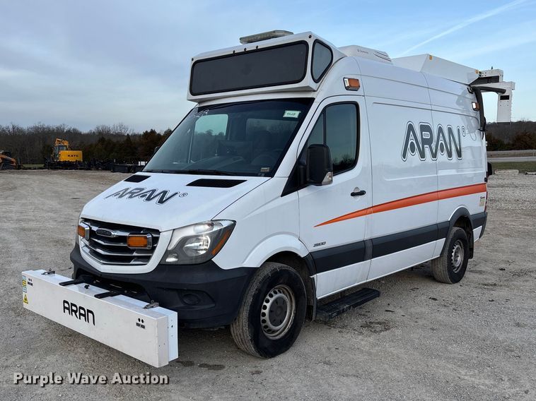 2016 Freightliner 2500 van - FB3229