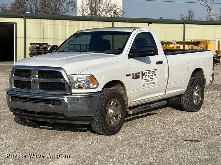 2015 RAM 2500 pickup truck - FG0118