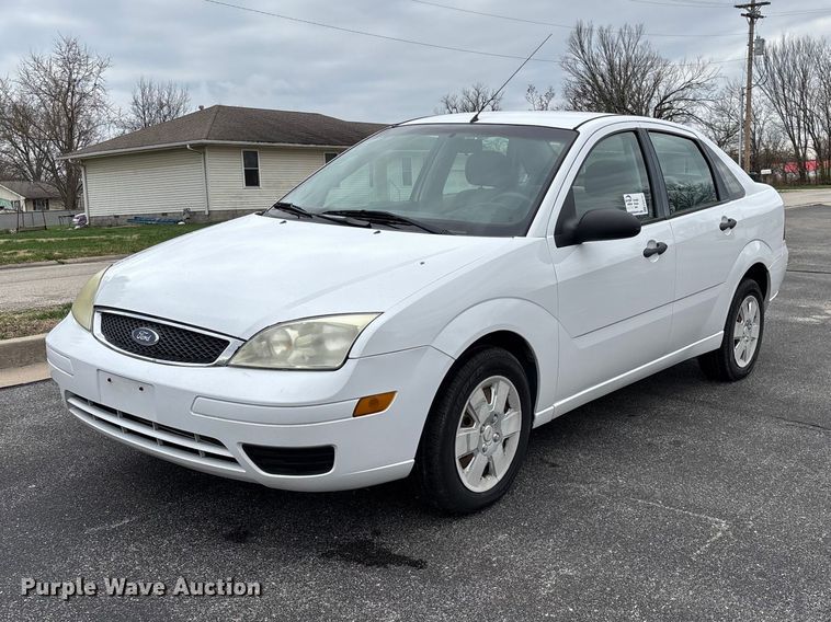 2007 Ford Focus SE SUV - FG0151