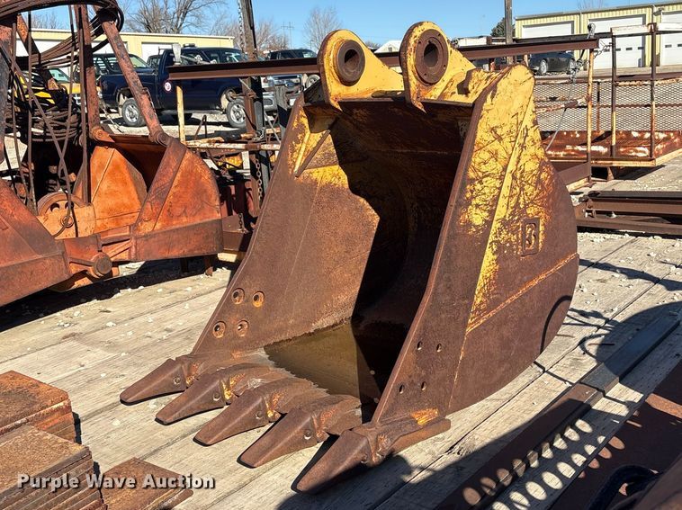 Balderson excavator bucket - FG2729