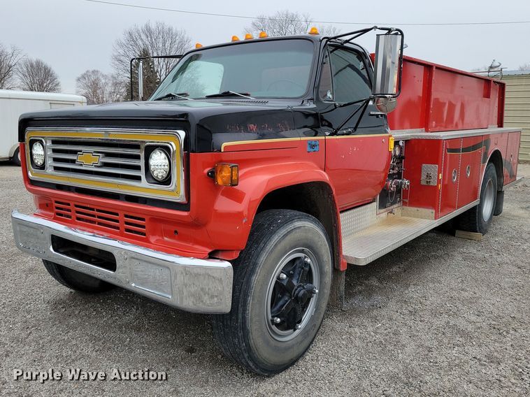 1980 GMC pumper fire truck - NK9892