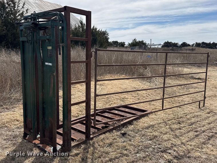 Big Valley headgate - DZ5303