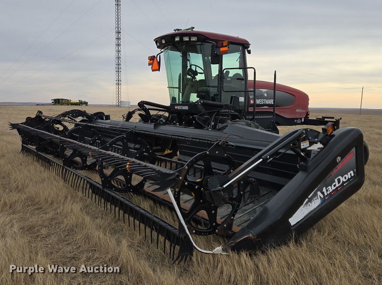 2008 Macdon Westward M150 swather / windrower - EB1349
