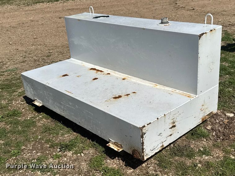 Auxiliary fuel tank - ET1671