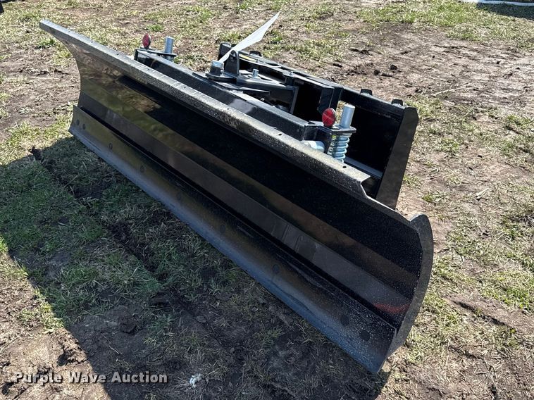 Mower King skid steer dozer blade - EV7551