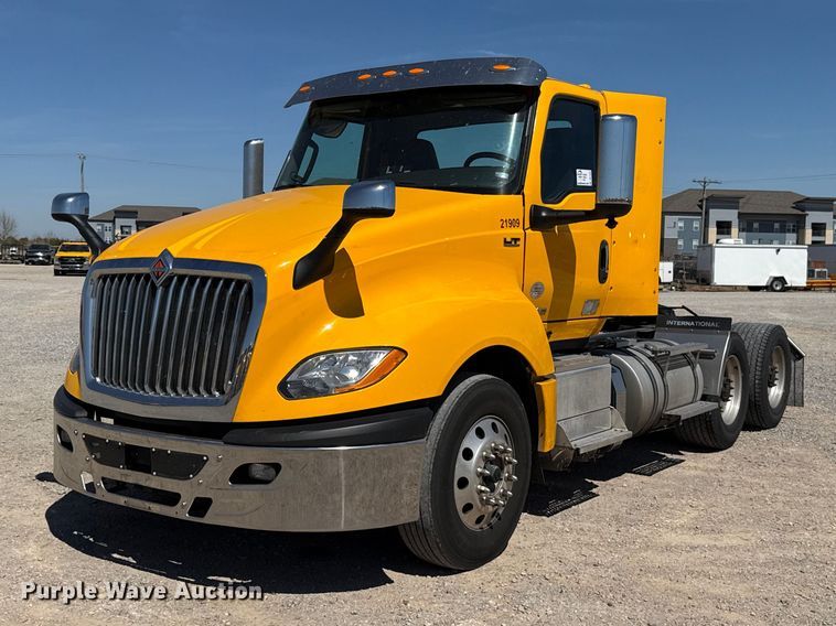 2021 International LT625 semi truck - DR1035