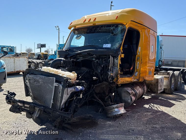 2025 Freightliner Cascadia 126 semi truck - DR1043