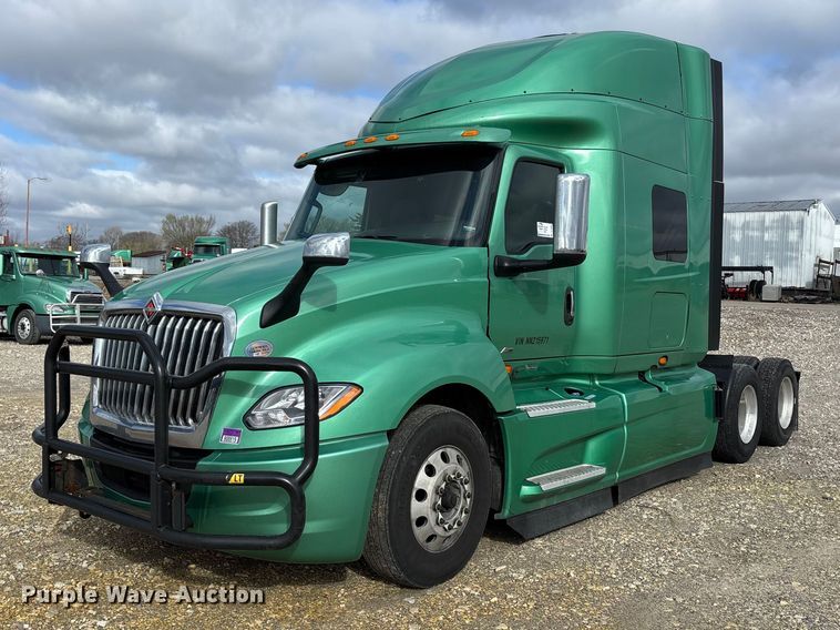 2022 International LT625 semi truck - DT0088