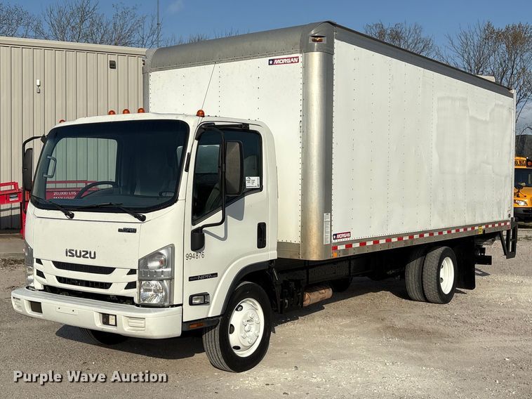 2019 Isuzu NPR box truck - EA7224