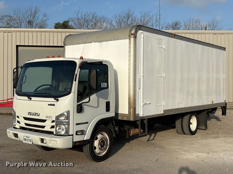 2019 Isuzu NPR box truck - EA7225
