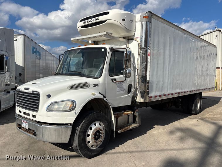2016 Freightliner Business Class M2 refrigerated truck - EM5051