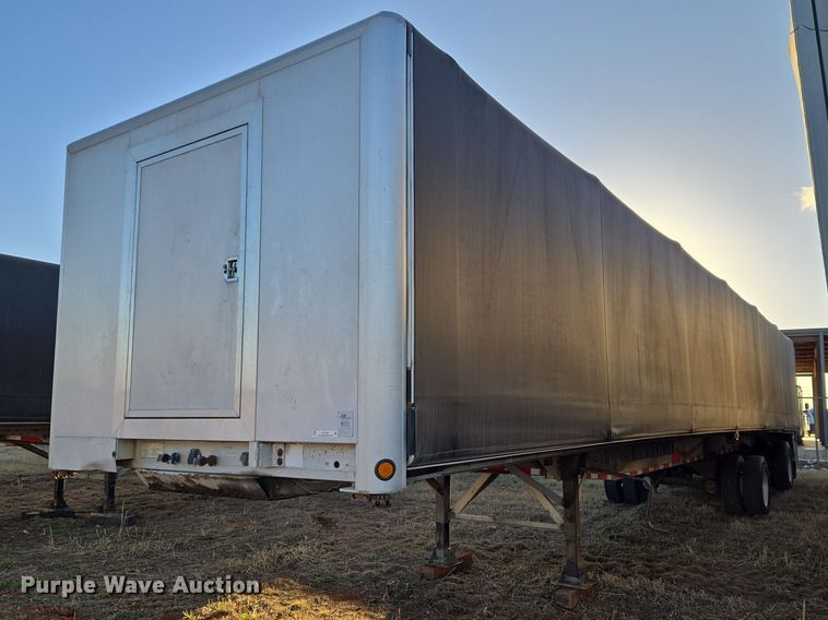 2007 Reitnouer side curtain trailer - ET1452