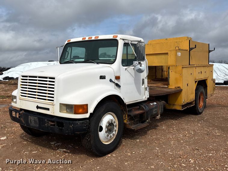 1994 International 4900 utility / service truck - FG0130