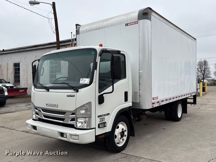 2017 Isuzu NPR HD box truck - FK1247