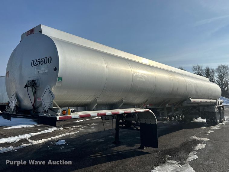 2002 Heil tank trailer - FK1815