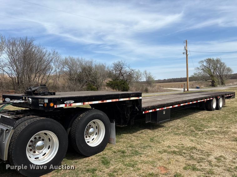 1999 Ledwell HT48102HT tilt deck hydraulic tail equipment trailer - NK9050