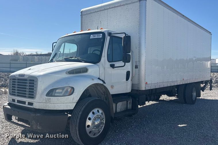 2019 Freightliner Business Class M2 box truck - YA2150