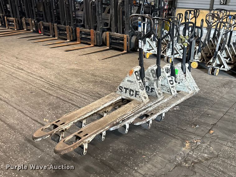 (5) Crown pallet jacks - FB5603