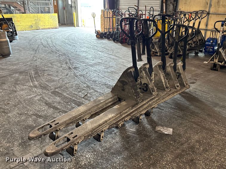 (5) Crown pallet jacks - FB5609