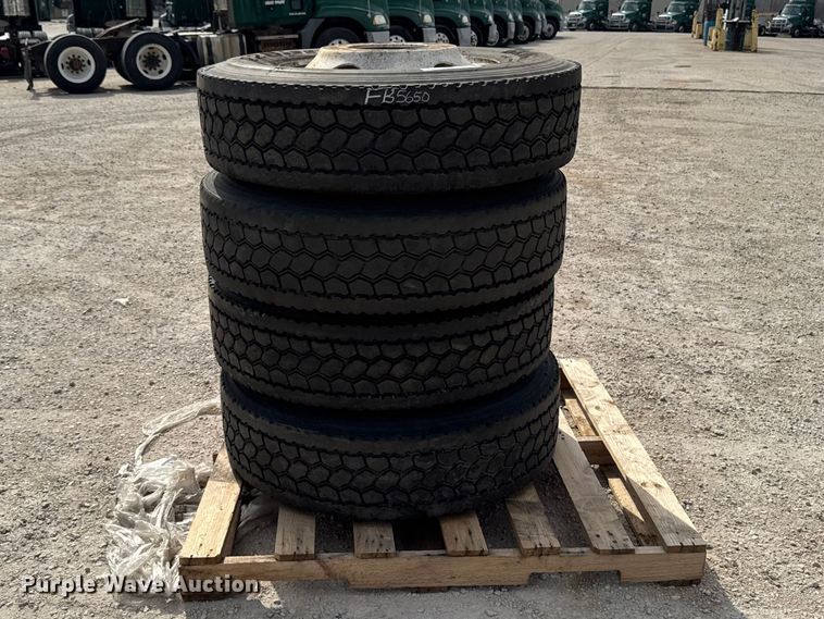 (4) Bridgestone R283S 295/75R22.5 tires and wheels - FB5650