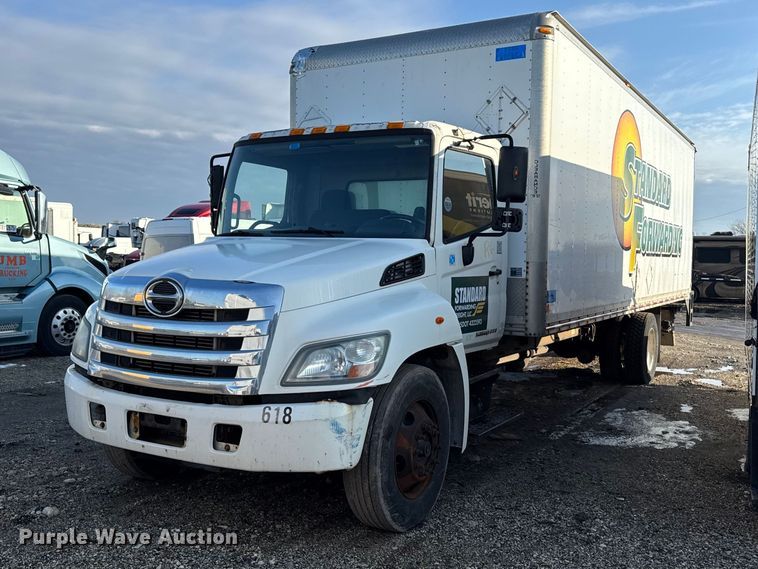 2013 Hino 338 box truck - YA2304