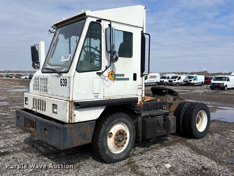 2009 Kalmar 4x2 yard truck - YA2351
