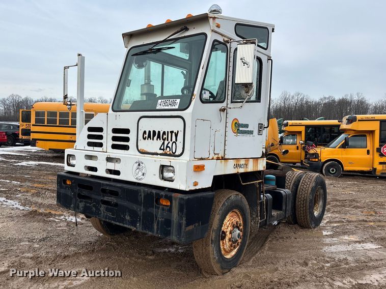 2003 Capacity Trucks TJ5000 yard truck - YA2757