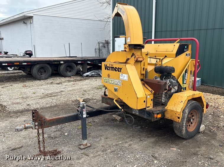 2012 Vermeer BC900XL wood chipper - DT2866