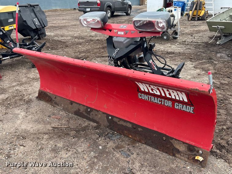 Western Pro Plus snow plow - DT2875