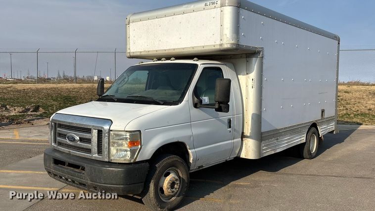 2009 Ford E-450 Box Truck - EA4558