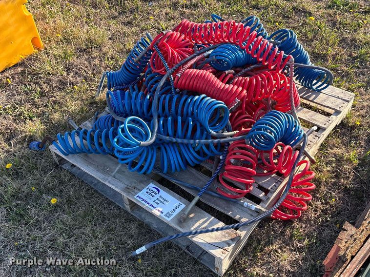 Approximately 25 air lines - EA4644