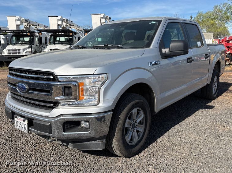 2018 Ford F150 Crew Cab pickup truck - EC8312