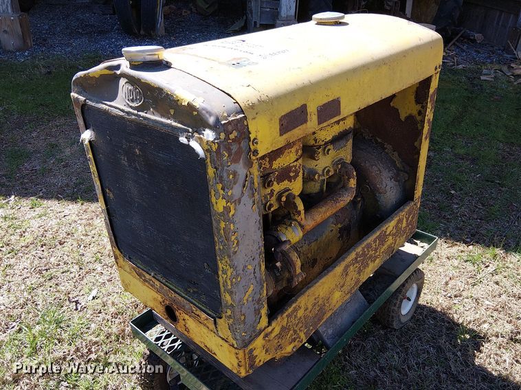 Novo CW-133 engine - EE7977