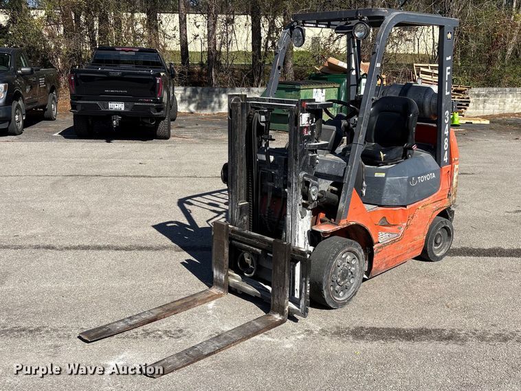 Toyota 7FGCU20 forklift - EF1017