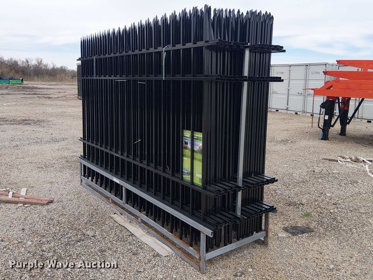 (22) Valley Pioneer F10 fence panels - EH4083